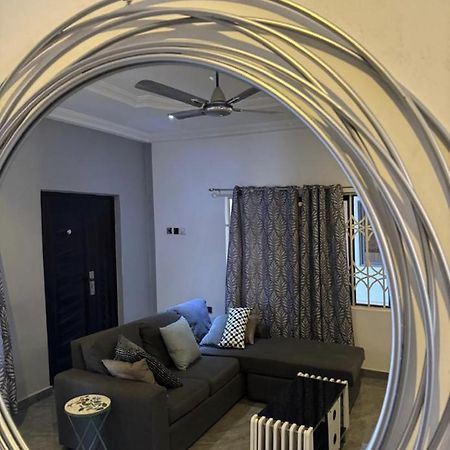 Baffour Apartments Adiebeba 외부 사진
