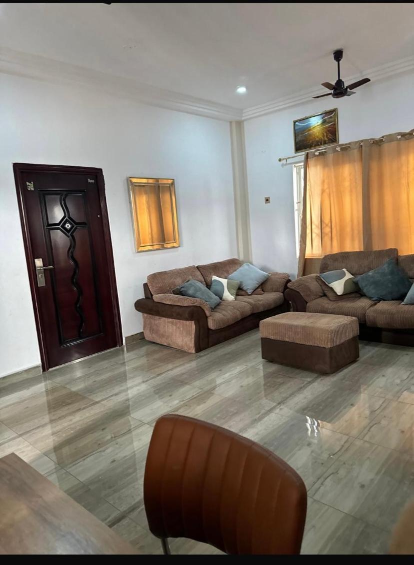 Baffour Apartments Adiebeba 외부 사진