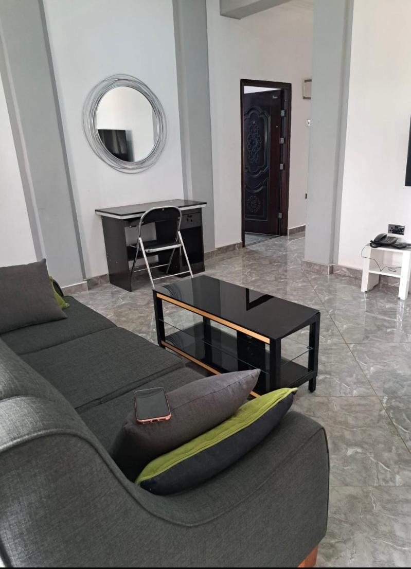 Baffour Apartments Adiebeba 외부 사진