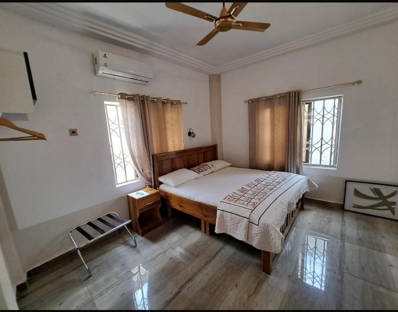 Baffour Apartments Adiebeba 외부 사진