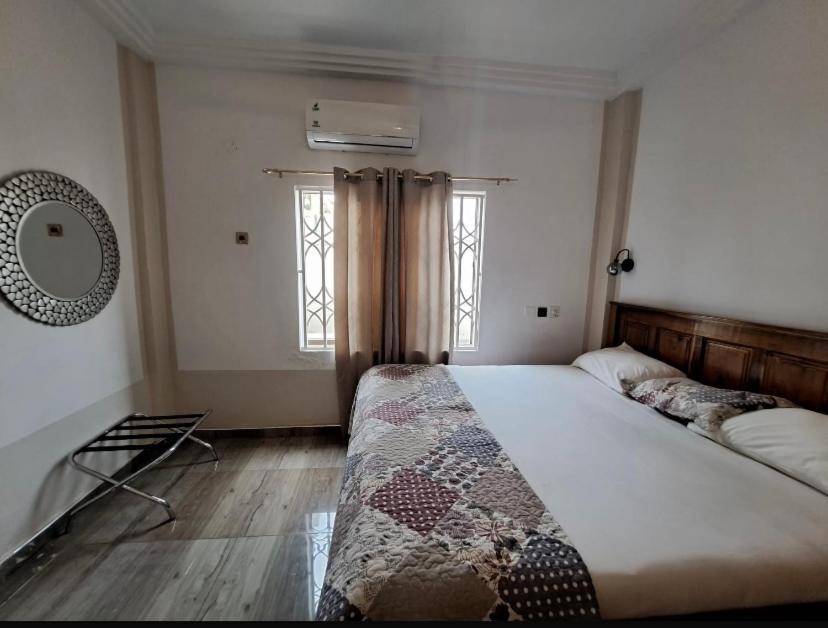 Baffour Apartments Adiebeba 외부 사진